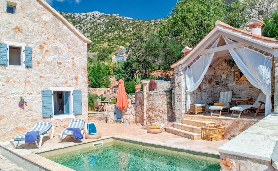 Villa Hera Villa exterior