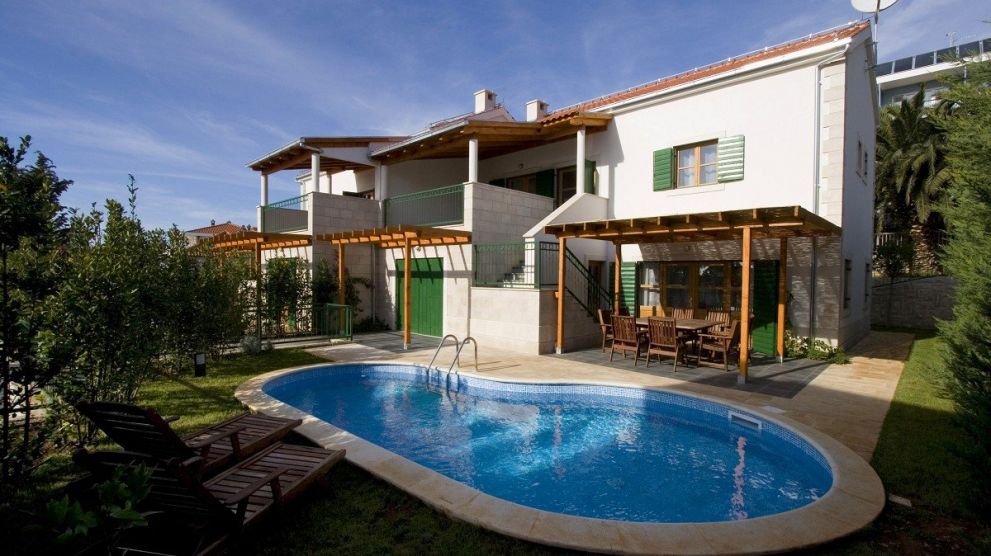 Villas Hvar Hero Image