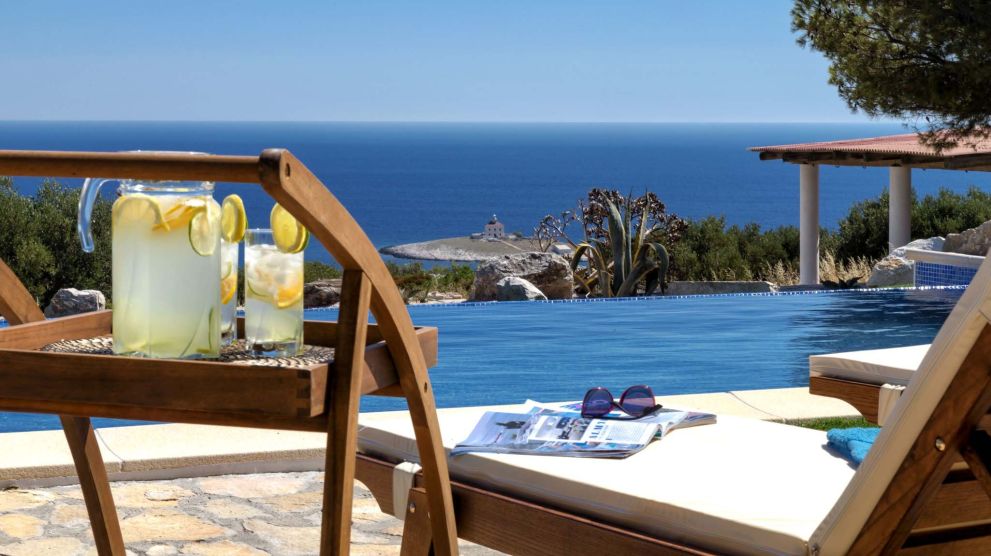 Villas Hvar Hero Image