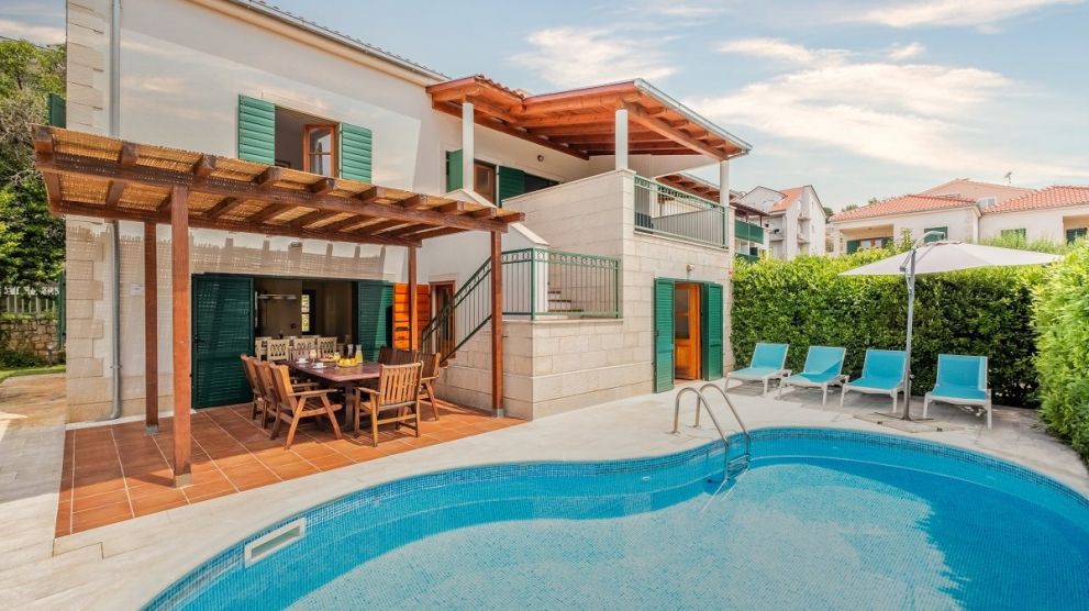 Villas Hvar Hero Image