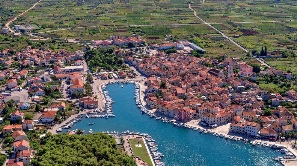 Villas Hvar Hero Image