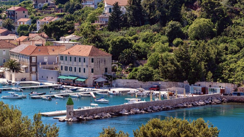 Villas Hvar Hero Image
